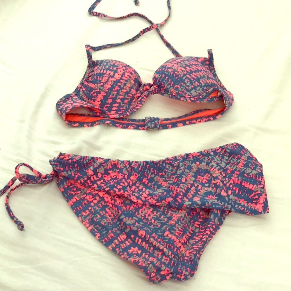 Xhiliration bikini set